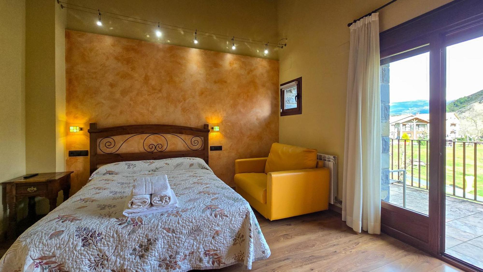 Affittacamere Casas La Ribera Ordesa Escalona Esterno foto
