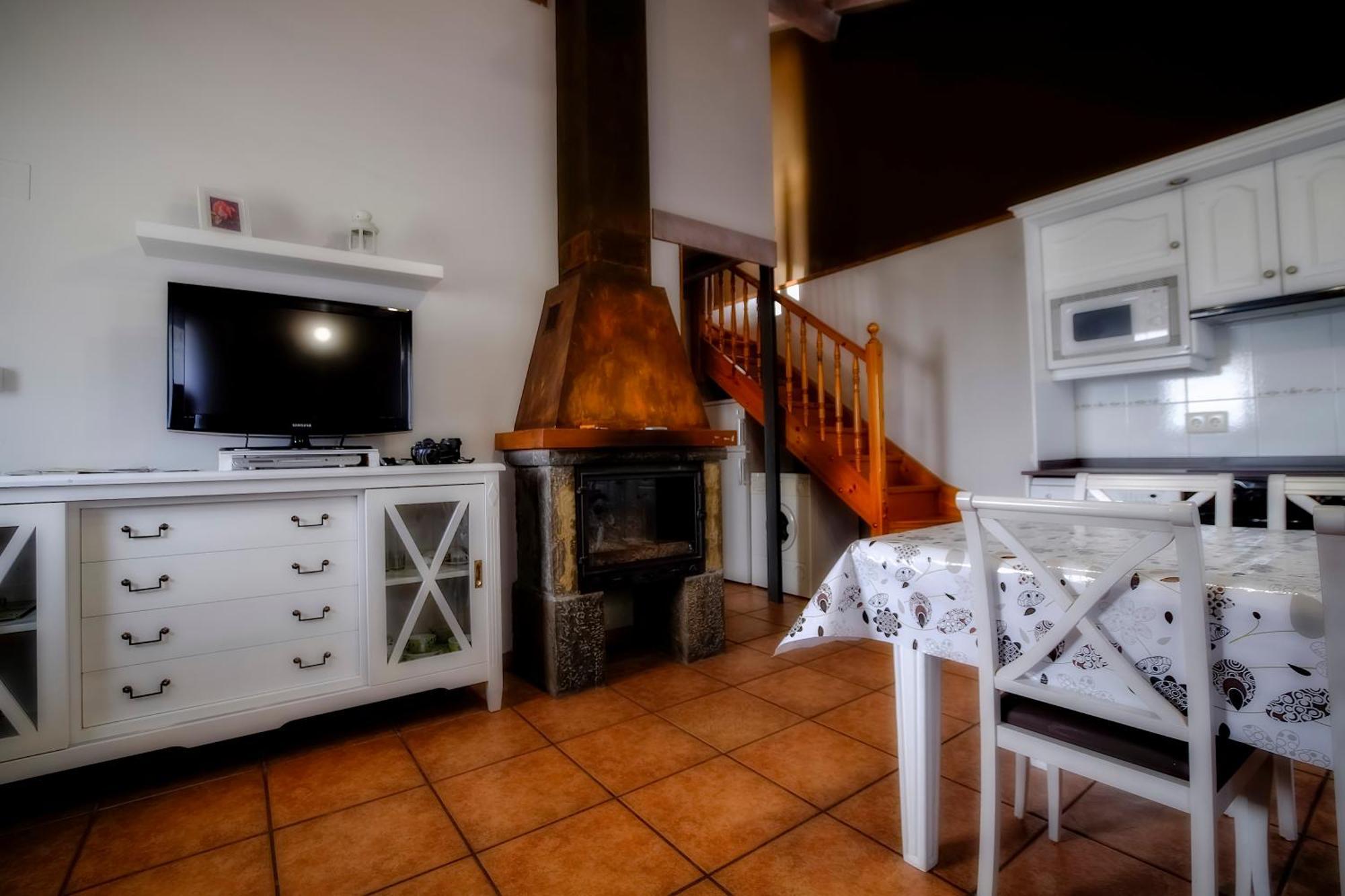 Affittacamere Casas La Ribera Ordesa Escalona Esterno foto