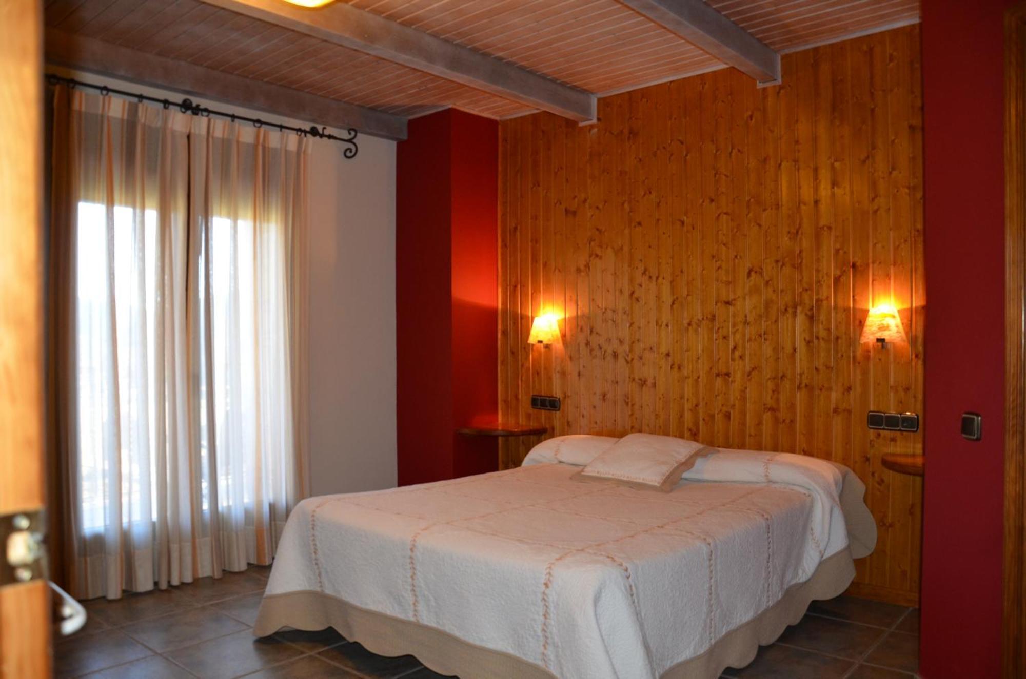 Affittacamere Casas La Ribera Ordesa Escalona Esterno foto