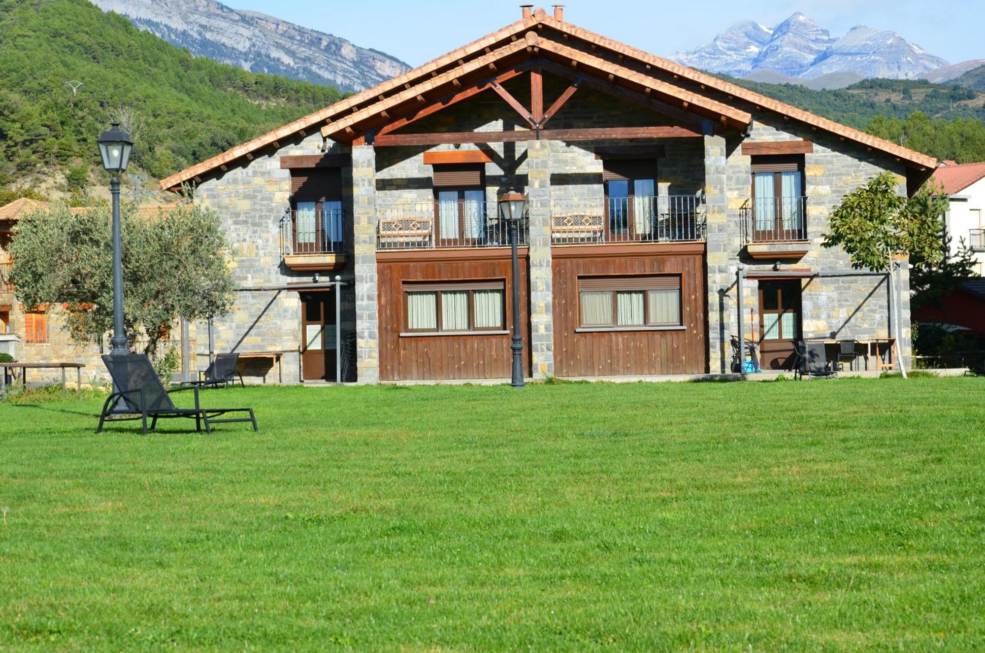 Affittacamere Casas La Ribera Ordesa Escalona Esterno foto